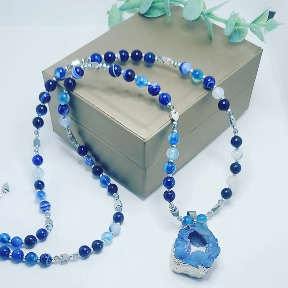 Blue Agate, Hematite necklace - Picture 2 of 4